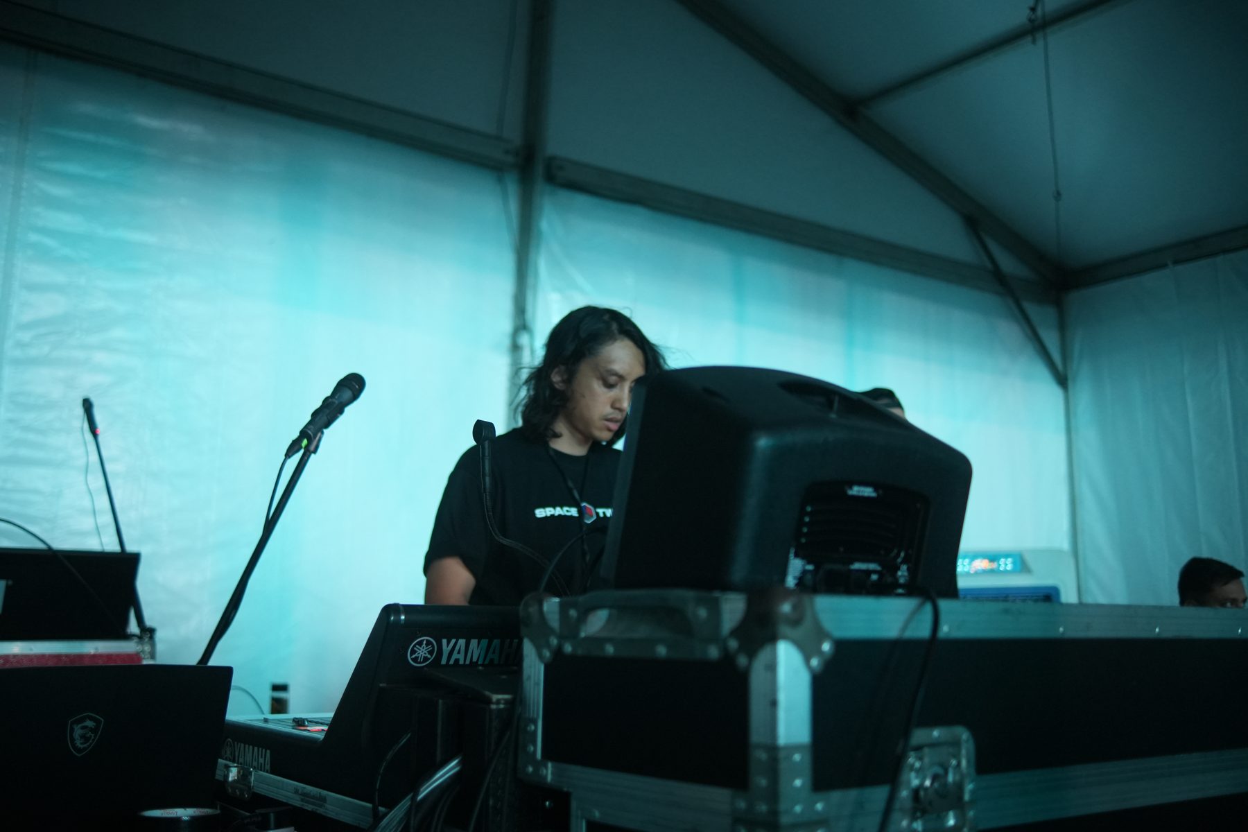 STP engineer at the console